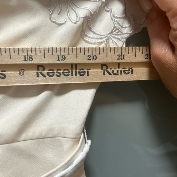 NWT LEO LIN Aubrey Appliqué Shirt Midi Dress Cream Size 12 - Picture 11 of 12